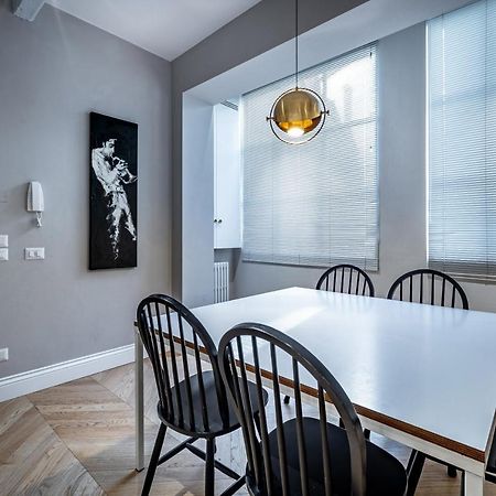 Hs4U Ricasoli Luxury Apartment Near Duomo N. 3 Florence Buitenkant foto