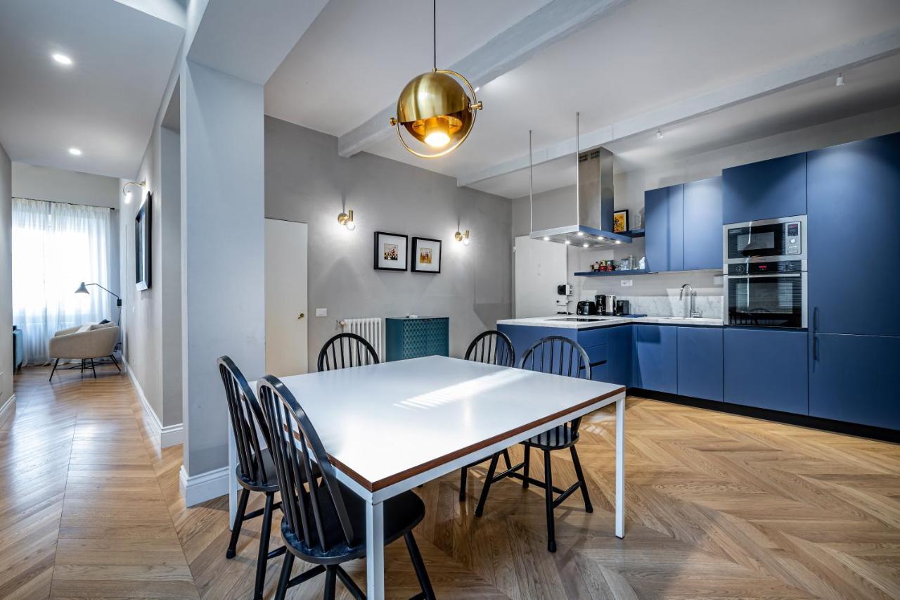 Hs4U Ricasoli Luxury Apartment Near Duomo N. 3 Florence Buitenkant foto