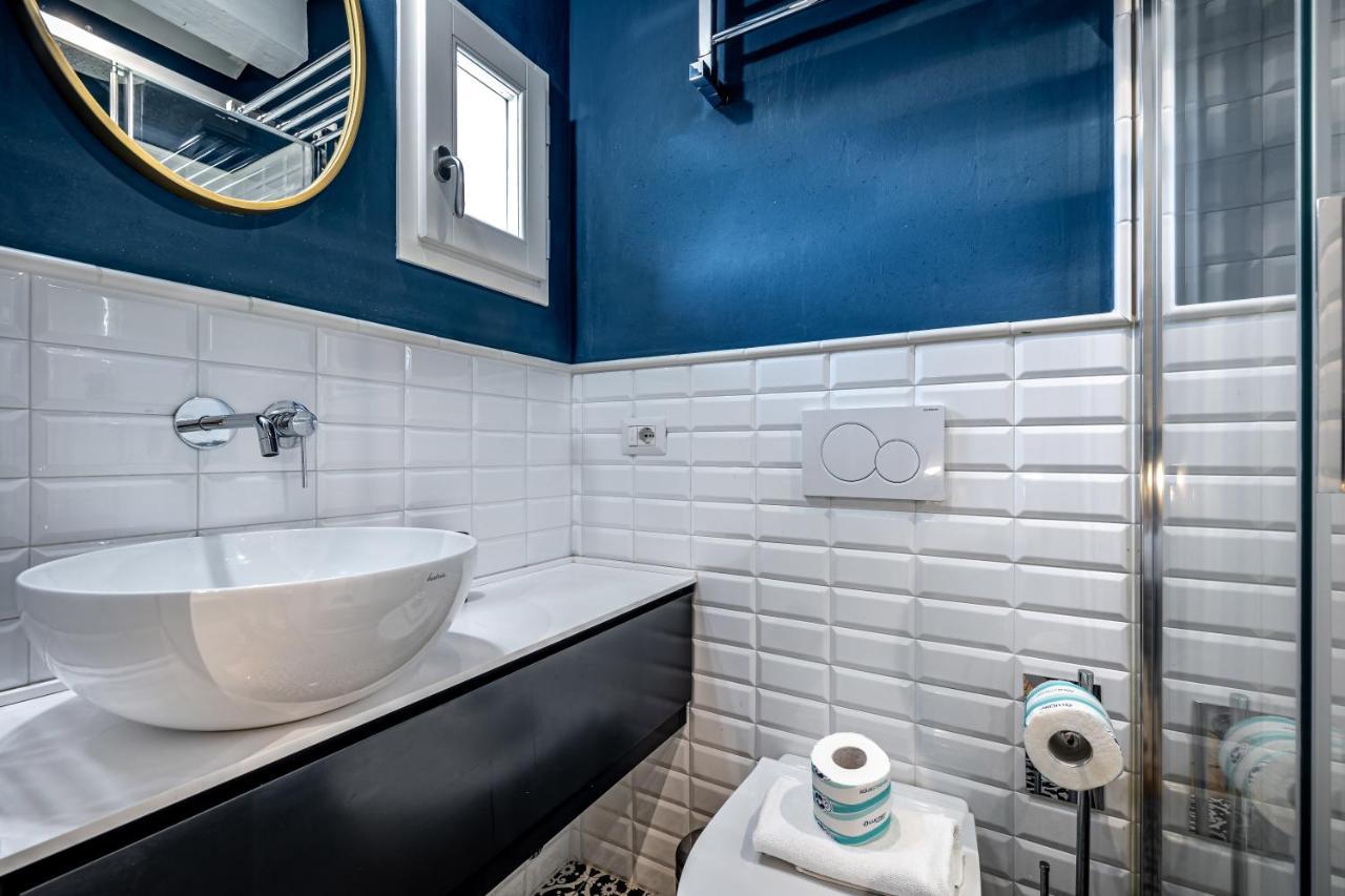 Hs4U Ricasoli Luxury Apartment Near Duomo N. 3 Florence Buitenkant foto