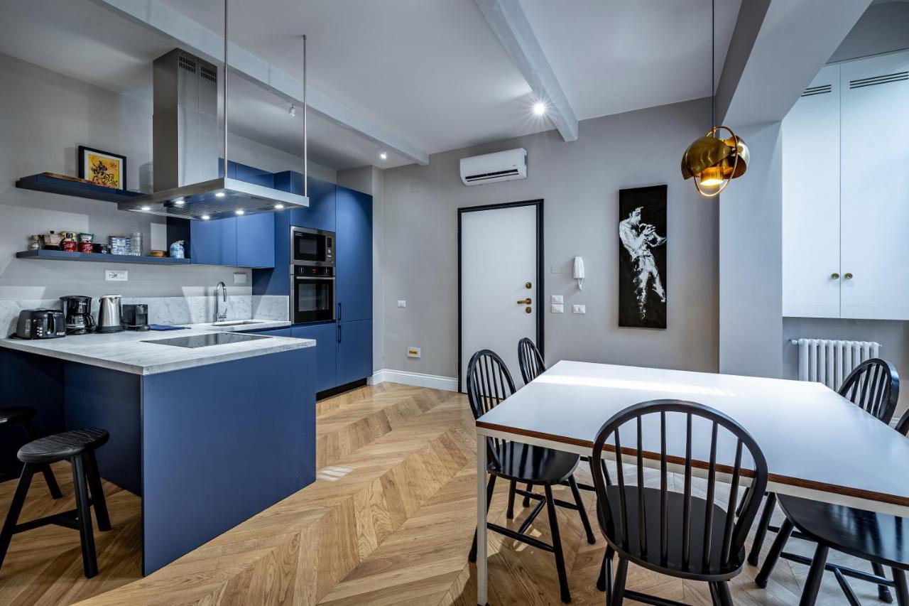 Hs4U Ricasoli Luxury Apartment Near Duomo N. 3 Florence Buitenkant foto