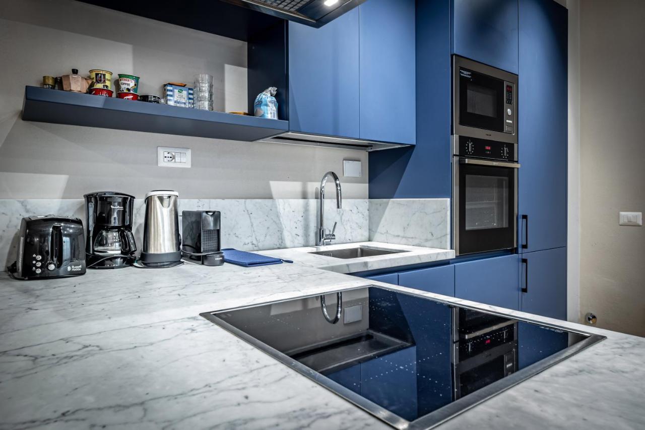 Hs4U Ricasoli Luxury Apartment Near Duomo N. 3 Florence Buitenkant foto